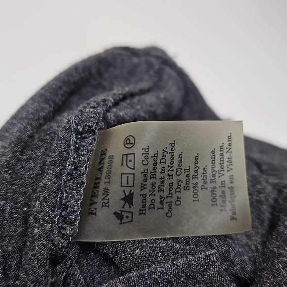 Everlane Gray Tank Top Size Small - Picture 4 of 5